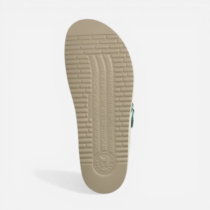 Helen Light Grass