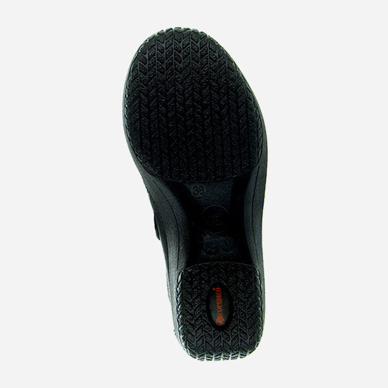 L18 Black Suede