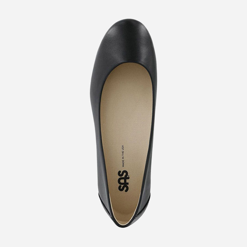 Scenic Black Leather